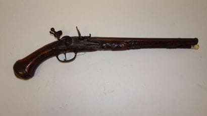 FRANCE

Pistolet d'arçon à silex.

Platine...