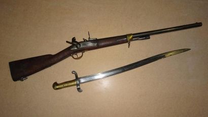 FRANCE.

Mousqueton d’artillerie à cheval....