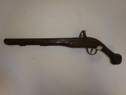 Pistolet d'arçon.

Platine à silex et chien...