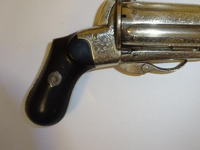 FRANCE

DEPREZ Breveté.

Revolver poivrière...