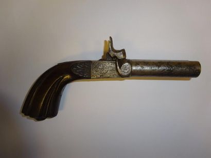 FRANCE

Pistolet à coffre à percussion à...