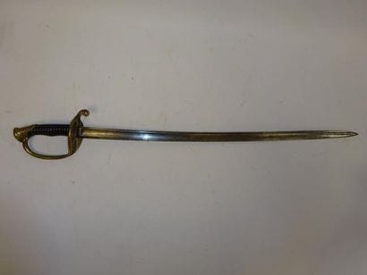 FRANCE

Châtellerault. 

Sabre de sous-officier...