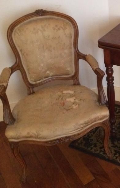 Suite de quatre fauteuils en cabriolet en...