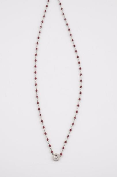 Collier en or gris (750) à maille forçat...
