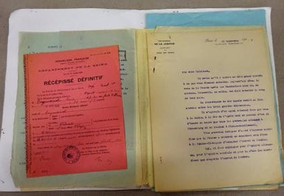 REYNAUD (Paul)


Réunion de 15 lettres, un...