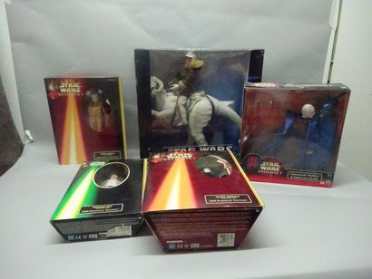 STAR WARS
Lot de poupées 30 cm - Han Solo...
