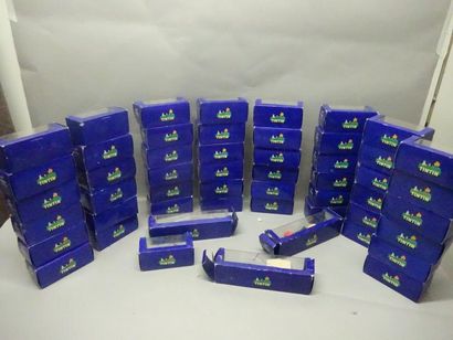 TINTIN

Fort lot de 52 V2hicules au 1/43...