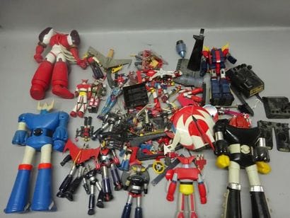 SHOGUN WARRIORS

Fort lot de figurines modernes...