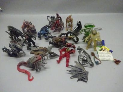 ALIEN /PREDATOR

Lot de 15 Figurines.

Circa...