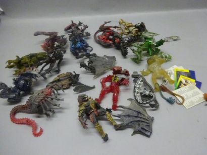 ALIEN /PREDATOR

Lot de 15 Figurines.

Circa...