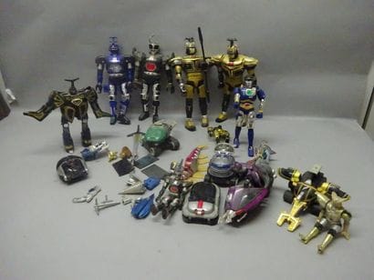 BEETLEBORG

Lot de 15 pièces.

Circa 1990.

Etat...