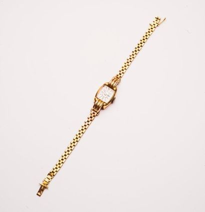 Montre bracelet de dame en or jaune (750).

Boîtier...