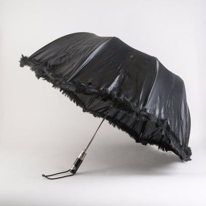 Jean-Paul GAULTIER


Parapluie, en forme...