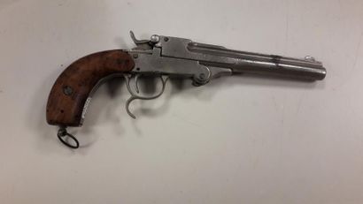RUSSIE


Pistolet à brisure.

Canon lisse...