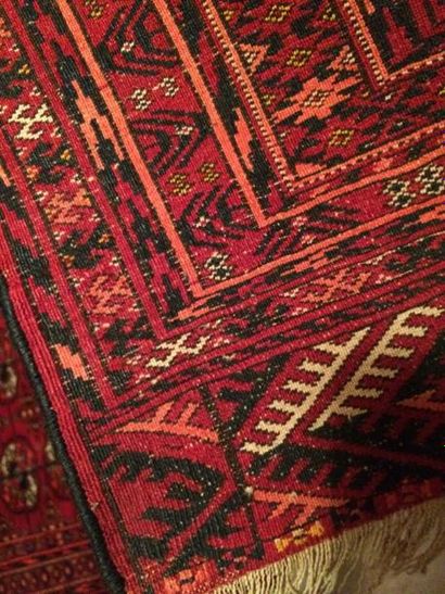 TURKMENISTAN, vers 1930-1950


Tapis Turkmène.

Chaîne,...