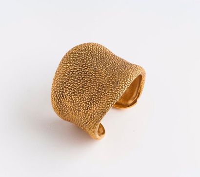 GOOSENS Paris


Bracelet manchette en métal...