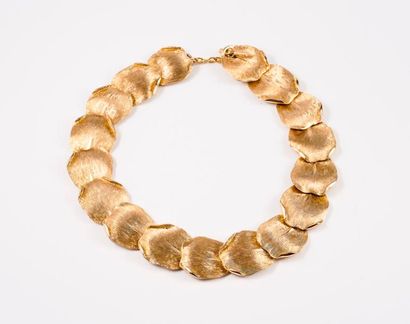 BALENCIAGA


Collier à maillons articulés...