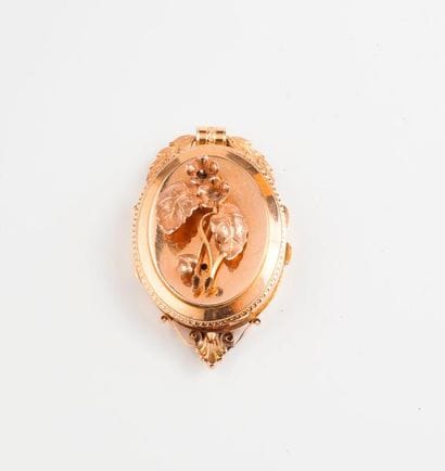 Débris de broche porte-photo en or jaune...
