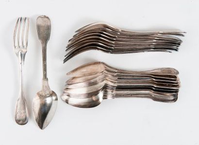 Lot de couverts en argent (950) :

- Sept...