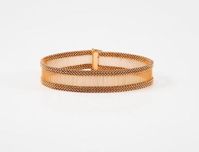 Bracelet ruban en or jaune (750) à maille...