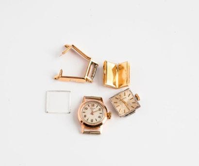 MAXIMA


Montre de femme.

Boîtier rond en...