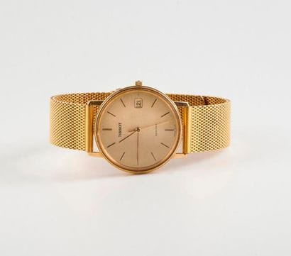 TISSOT


Montre bracelet d'homme.

Boitier...