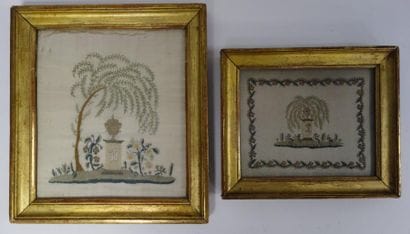 Deux tissus brodés à décor d'urnes posées...