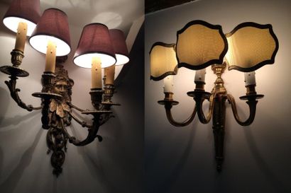 Lot de 4 appliques en bronze doré :

- une...