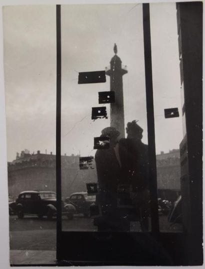 Willy RONIS (1910-2009)

La Place Vendôme...