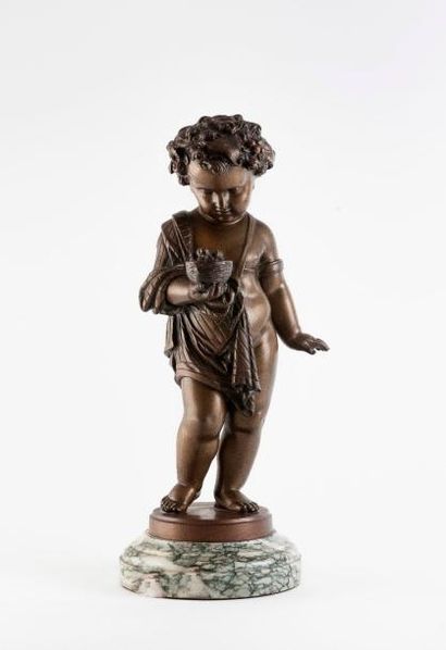 Enfant au nid.

Epreuve en bronze patinée...