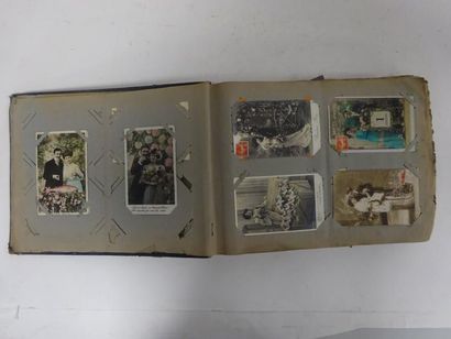 Album de cartes postales sur différents thèmes...