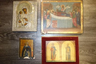 RUSSIE


Trois icônes :

- Une Vierge à l'Enfant,...
