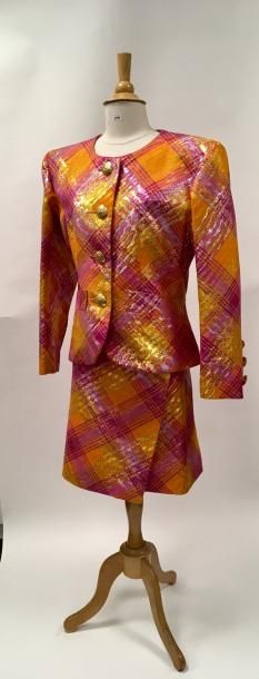 Yves SAINT LAURENT Rive Gauche


Tailleur...
