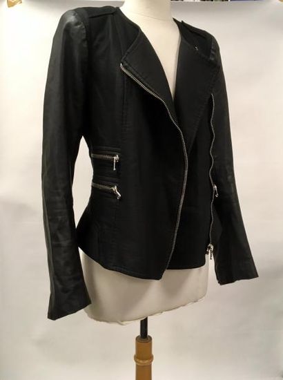 MAJE


Veste façon perfecto en toile et manches...
