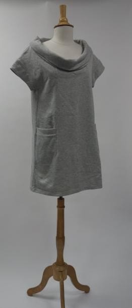 PAUL & JOE SISTER


Robe droite en coton...