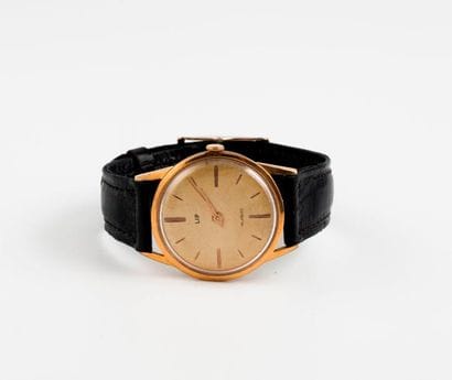 LIP


Montre bracelet d'homme. 

Boîtier...