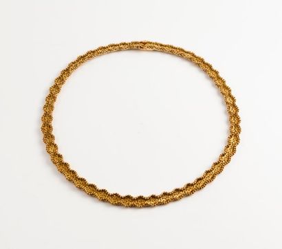 Collier en or jaune (750) à maille fantaisie....