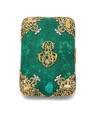Carnet de bal aux plats en métal gainé de...
