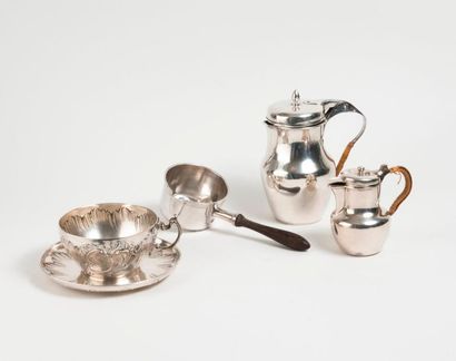 Lot d'objets en argent (950) comprenant :...
