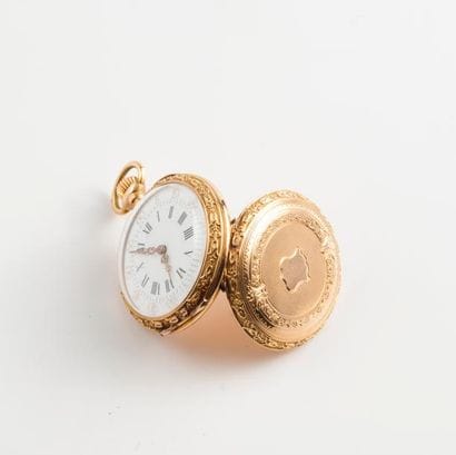 Montre de col en or jaune (750)

Couvercle...