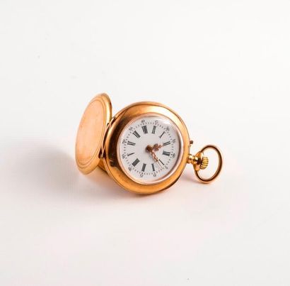 Montre de col en or jaune (750) 

Couvercle...