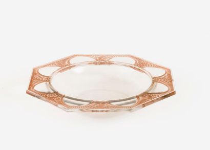 Etablissement René LALIQUE (1680-1945)


Coupe...