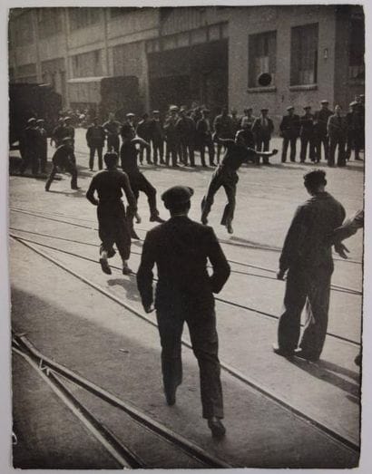 Willy Ronis (1910-2009)


Pendant les grèves...