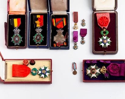 FRANCE

- Ordre de la Légion d'Honneur :

*...