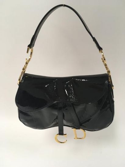 Christian DIOR, Selle 


Sac en cuir verni...