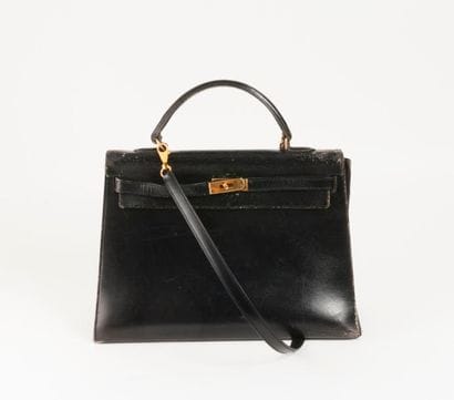 HERMES Paris, Kelly 


Sac à main en box...
