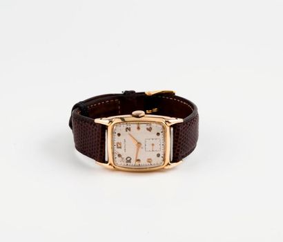 HAMILTON


Montre bracelet d'homme. 

Boîtier...