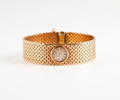 JAEGER-LECOULTRE


Montre bracelet de dame...