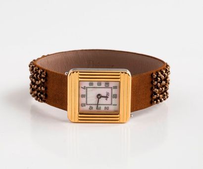 POIRAY, Ma Première

Montre bracelet de dame...