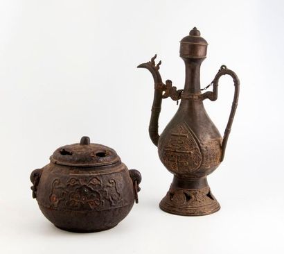 CHINE, XIXÈME SIÈCLE


- Brûle-parfum sphérique...